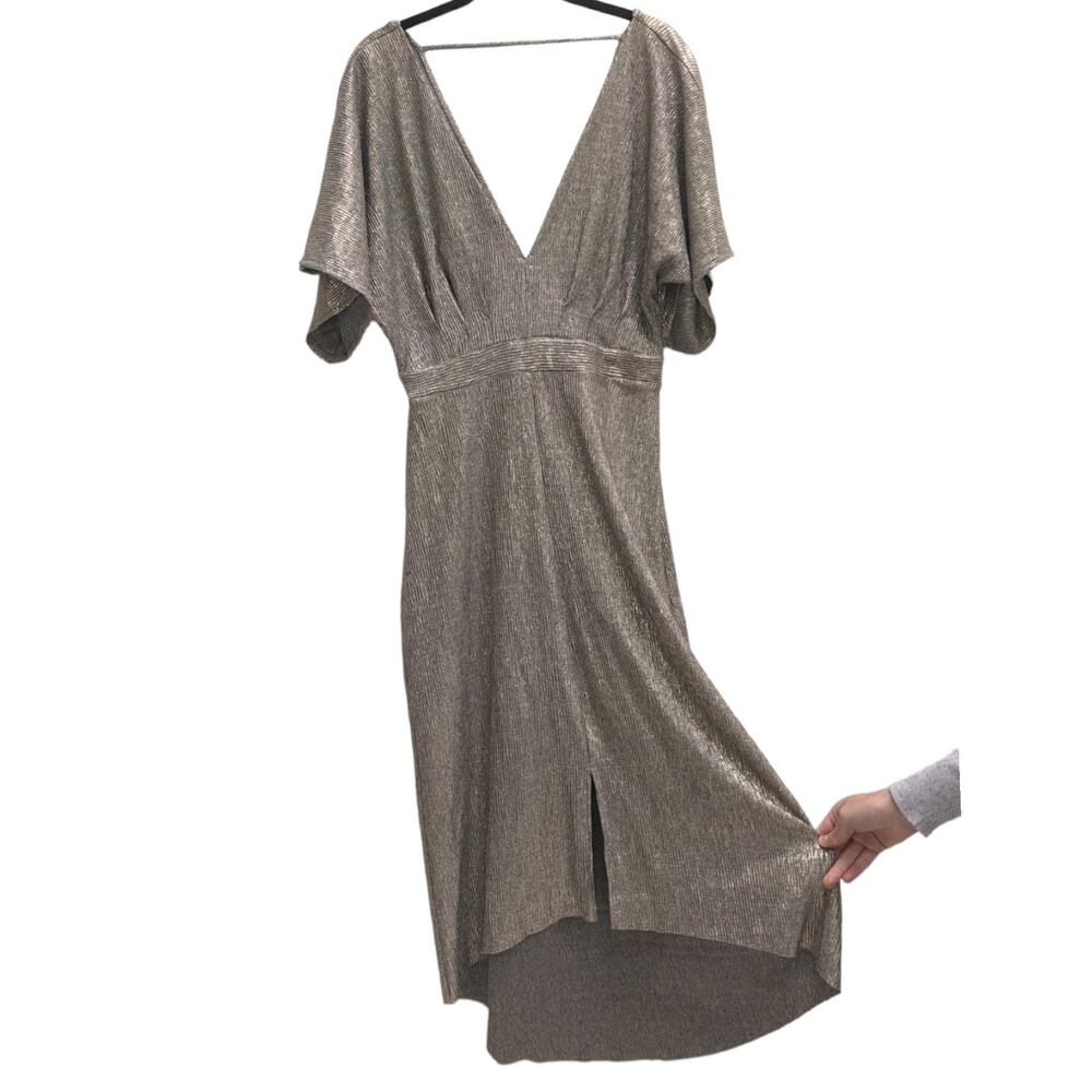 ASTR The Label  Party V-neck Sparkly Golden Dress M